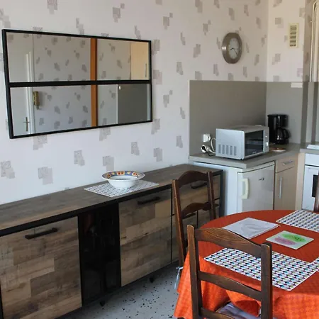 Apartamento T2 A Berck-sur-mer Avec Balcon Face A La - Fr-1-674-18